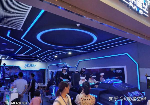 2026年6月VR大空间设备厂家:好的产品解决商场体验区观众排队焦虑(图1)